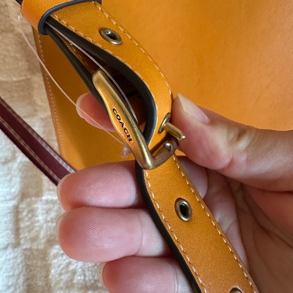 Pre-owned! Rare! Coach C9807 Cashin Carry 32 In Papaya Glovetanned Leather Tote - Picture 10 of 13